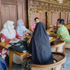 Peninjauan Kurikulum Program Studi Teknik Sipil di RM Dhamar Roso